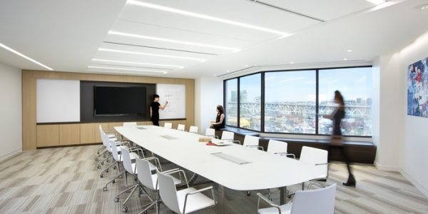 executive-office-office-design-1-700x467